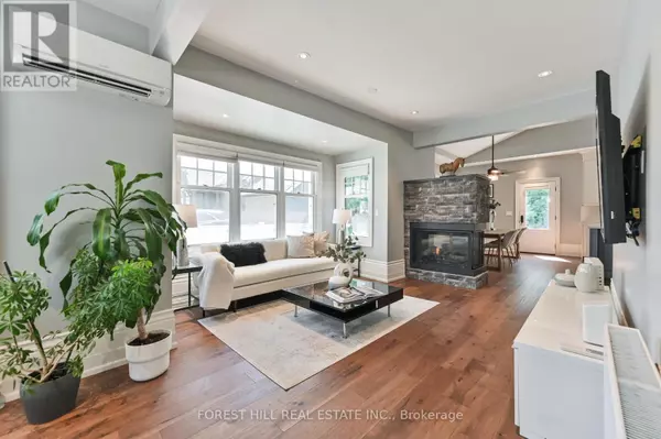 Whitchurch-stouffville (stouffville), ON L4A4J2,24 LLOYD STREET