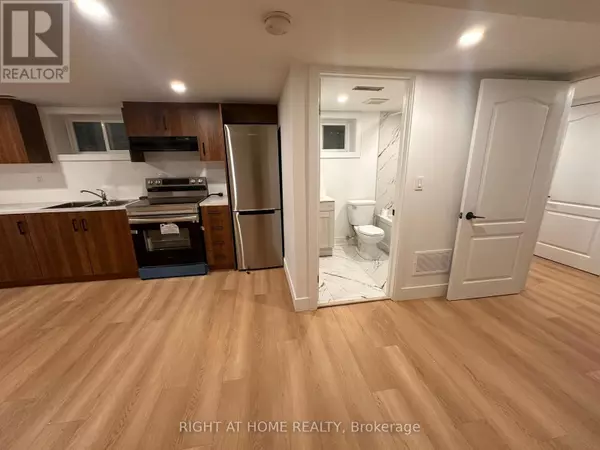 Richmond Hill (oak Ridges Lake Wilcox), ON L4E3E3,24 Sunbay CT #Bsmt 2