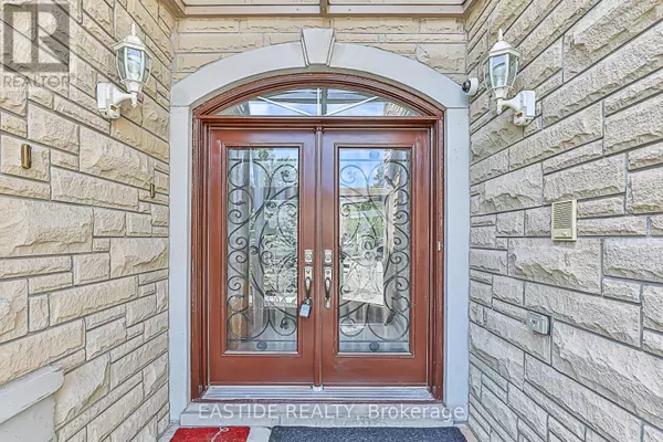 Richmond Hill (bayview Hill), ON L4B4B6,27 BRIMWOOD CRESCENT