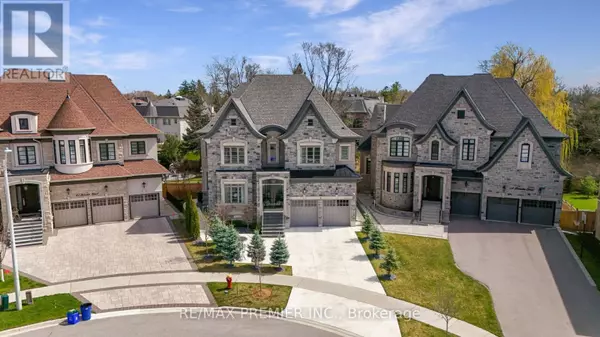 Richmond Hill (south Richvale), ON L4C0C2,19 PETROLIA COURT