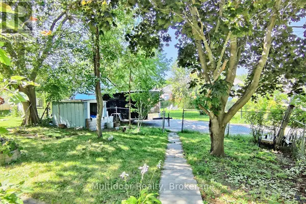 Innisfil, ON L0L1C0,1058 ISABELLA STREET