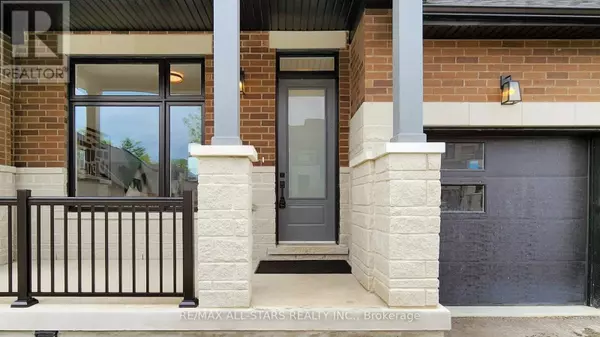 Uxbridge, ON L9P0R9,3 LOIS TORRANCE TRAIL