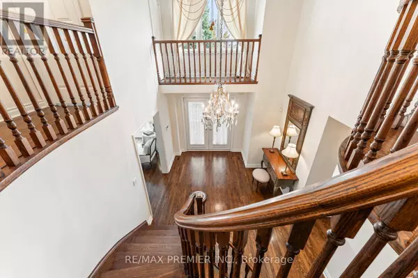 Vaughan (east Woodbridge), ON L4L1Y3,82 JULES AVENUE