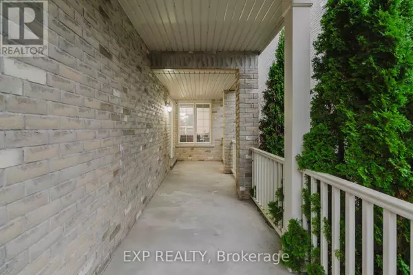 Richmond Hill (oak Ridges), ON L4E4P7,120 PORTAGE AVENUE