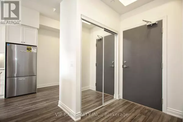 Richmond Hill (north Richvale), ON L4C0X5,9618 Yonge ST #1608