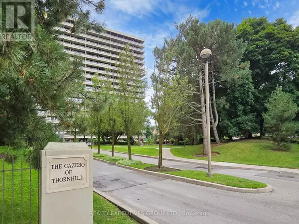 8111 Yonge ST #1701, Markham (royal Orchard), ON L3T4V9