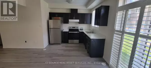 Markham (cedar Grove), ON L6B1R2,76 Carneros WAY #2