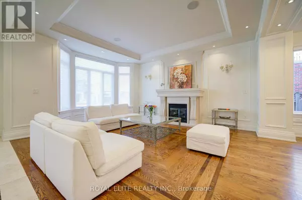 Markham (unionville), ON L3R1W2,165 KRIEGHOFF AVENUE