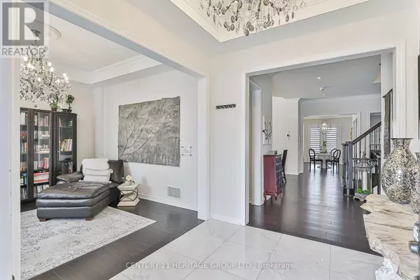 East Gwillimbury (sharon), ON L9N0P7,38 WHITEBIRCH LANE