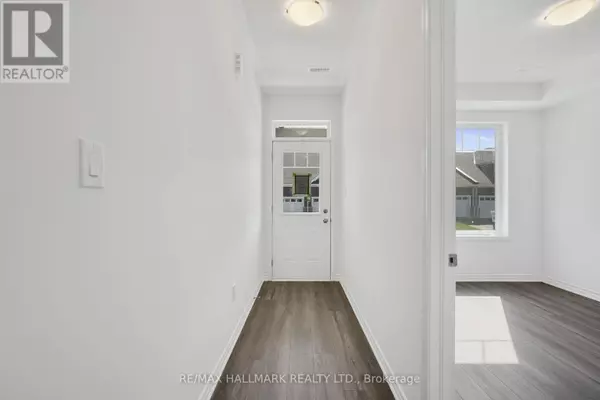 Innisfil, ON L9S0R9,700 SARGEANT PLACE N