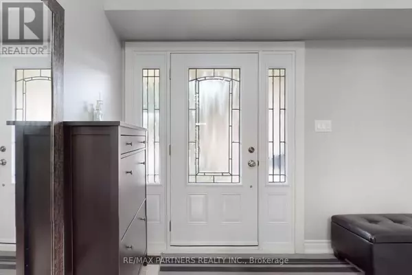 Markham (unionville), ON L3R3Y8,82 FERNDELL CIRCLE