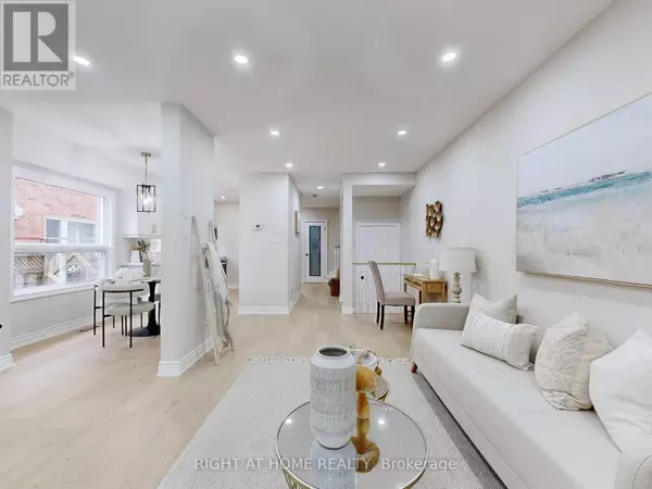 Richmond Hill (rouge Woods), ON L4S1W2,19 INDIGO STREET