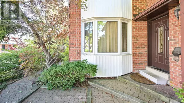 Richmond Hill (south Richvale), ON L4C6V1,19 ROOSEVELT DRIVE