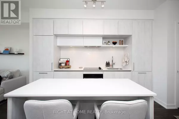 Richmond Hill, ON L4S0N5,6 David Eyer RD #513