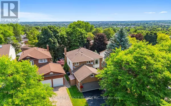 30 MOFFAT CRESCENT, Aurora (aurora Heights), ON L4G4Z8