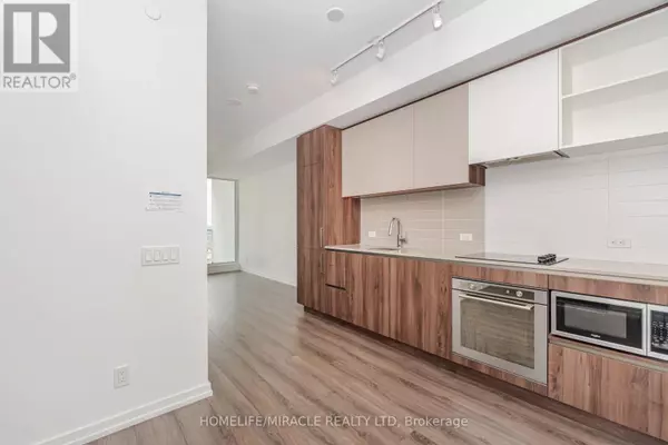 Vaughan (concord), ON L4K0K9,7890 Jane ST #3907