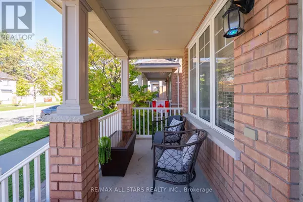 Whitchurch-stouffville (stouffville), ON L4A0B6,824 MILLARD STREET