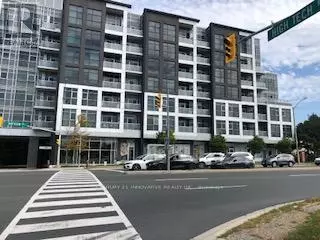 Richmond Hill (doncrest), ON L4B3V1,8763 Bayview AVE #802