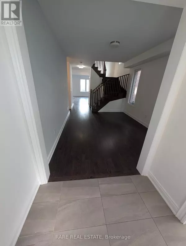 Innisfil (alcona), ON L9S0N8,2131 Wilson ST #UPPER