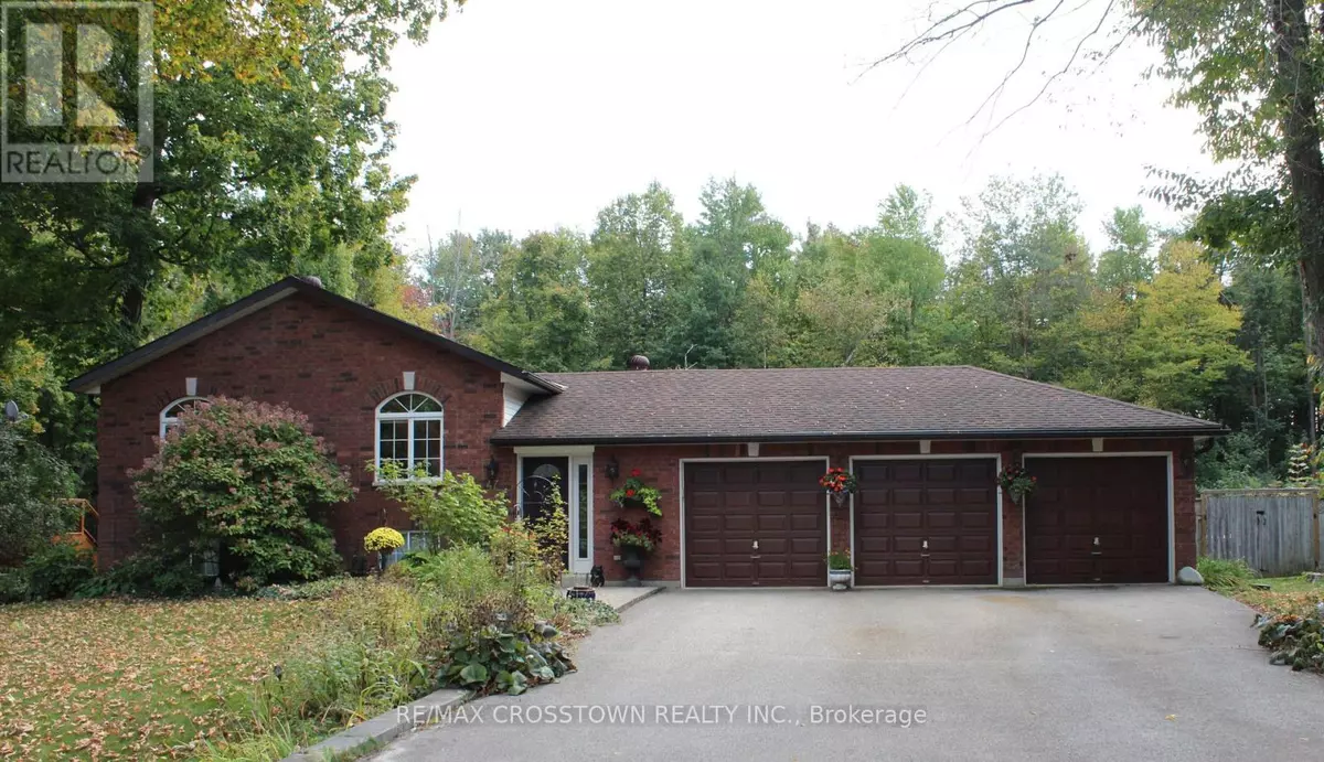 Adjala-tosorontio (everett), ON L0M1J0,47 PINE PARK BOULEVARD