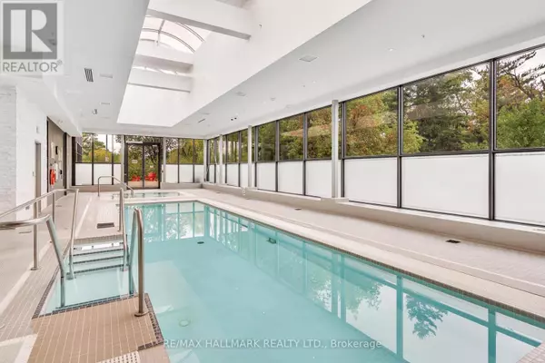 Richmond Hill (north Richvale), ON L4C1V6,9608 Yonge ST #1609