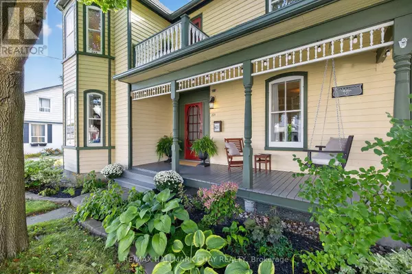 221 PROSPECT STREET, Newmarket (central Newmarket), ON L3Y3T8