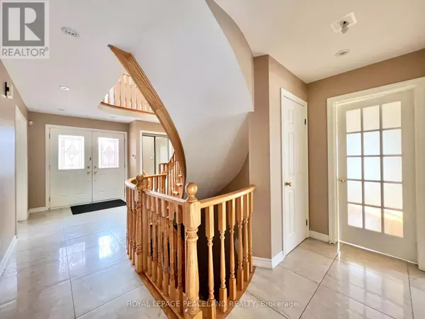 Richmond Hill (north Richvale), ON L4C5S8,186 MARSI ROAD