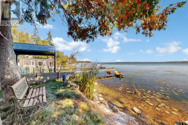 Innisfil, ON L0L1K0,241 ROCKAWAY BEACH PLACE
