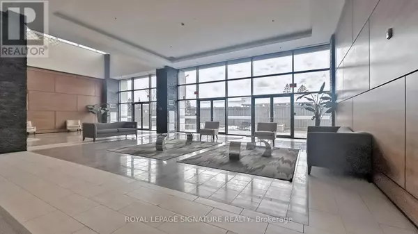 Vaughan (vaughan Grove), ON L4L8C3,12 Woodstream BLVD #105