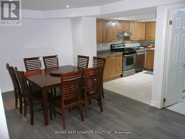 Vaughan (maple), ON L6A2G7,70 ROBERTSON CLOSE