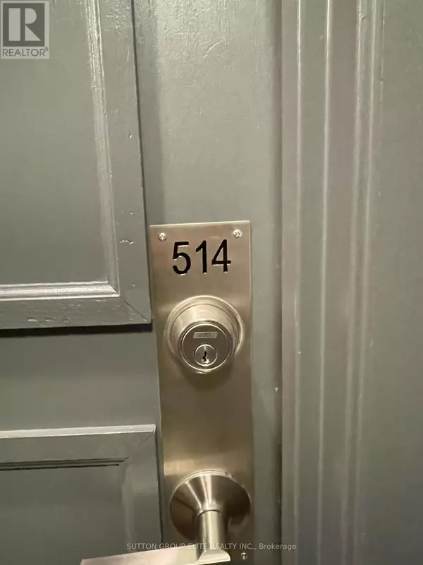 Richmond Hill (langstaff), ON L4B4M4,19 Northern Heights DR #514