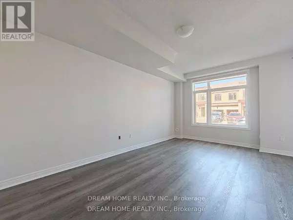 Markham (middlefield), ON L3S0G5,64 JOHANN DRIVE