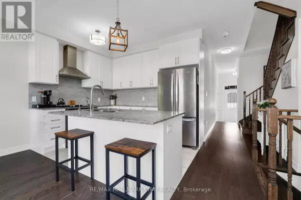 New Tecumseth (tottenham), ON L0G1W0,46 CLIFFORD CRESCENT