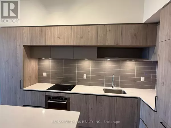 Richmond Hill (crosby), ON L4S1M4,7 Steckley House LN #613