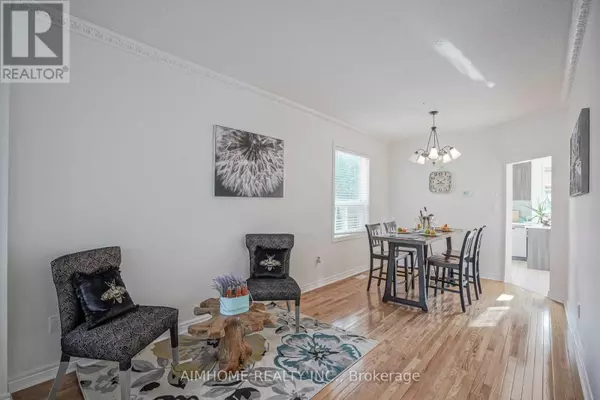 Richmond Hill (oak Ridges Lake Wilcox), ON L4E3Y2,83 CANOE COURT