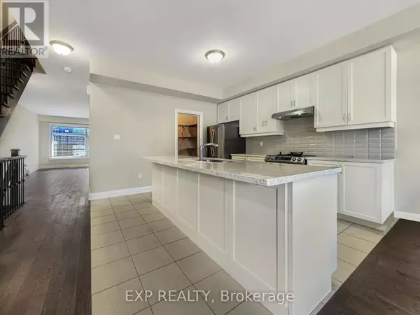 923 ISAAC PHILLIPS WAY, Aurora (hills Of St Andrew), ON L3X2Y8