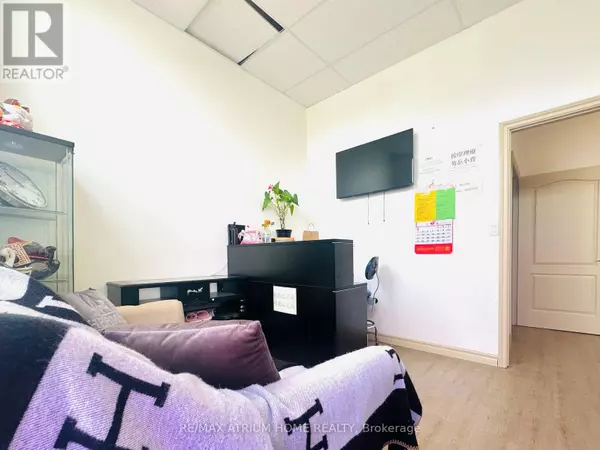 21 Fairburn DR #18, Markham (buttonville), ON L6G0A5