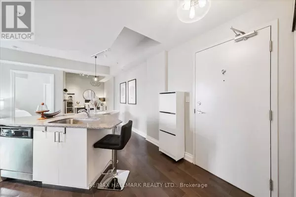 Markham (old Markham Village), ON L3P0N5,68 Main ST North #311