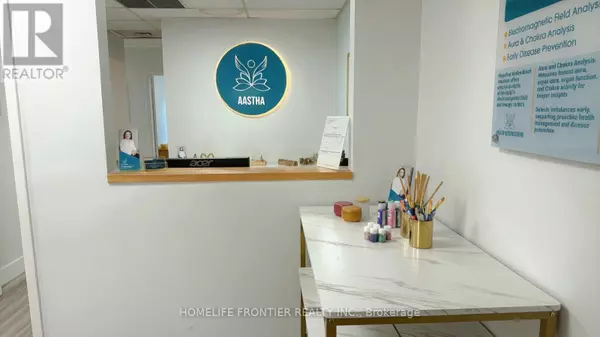 Richmond Hill (mill Pond), ON L4C3Y1,22 Richmond ST #204