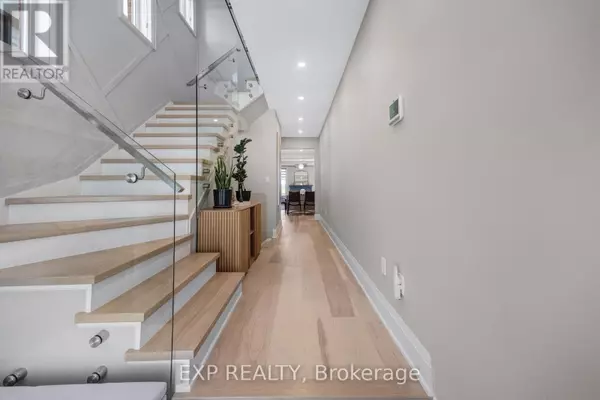 Richmond Hill, ON L4S0M2,169 BAWDEN DRIVE