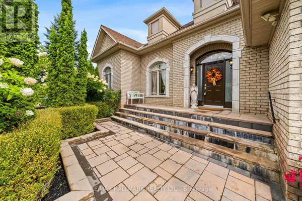 Vaughan, ON L6A3S2,452 ATHABASCA DRIVE
