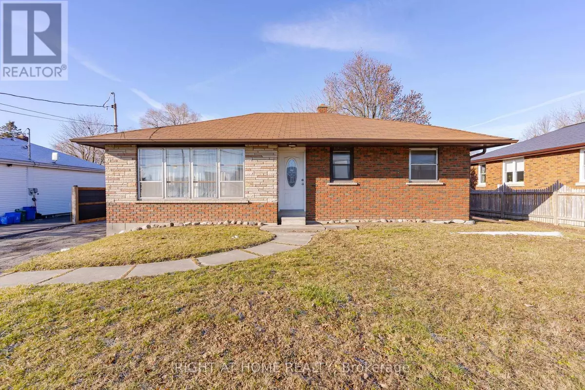 East Gwillimbury, ON L9N0M5,18200 LESLIE STREET
