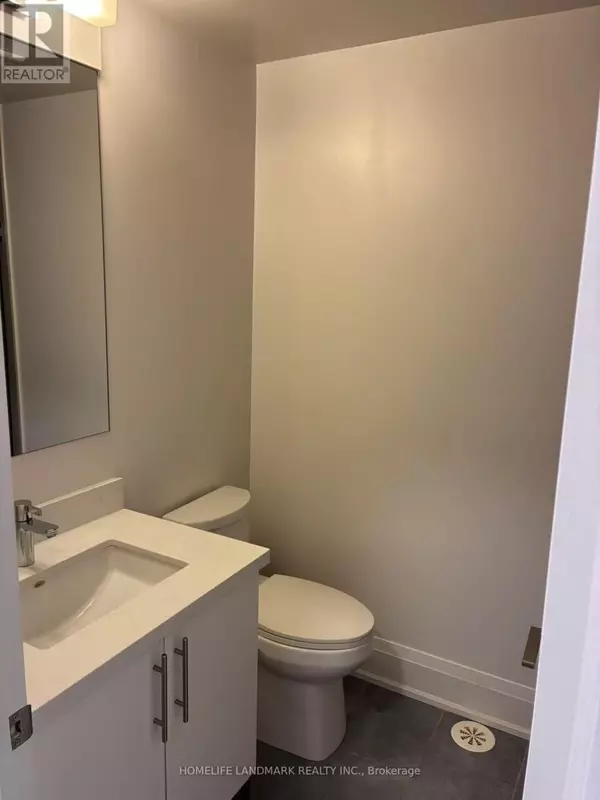 Markham (commerce Valley), ON L3T0G3,63 FEENEY LANE