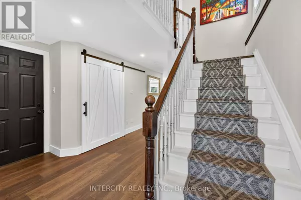 New Tecumseth (alliston), ON L9R1G3,107 ALBERT STREET E