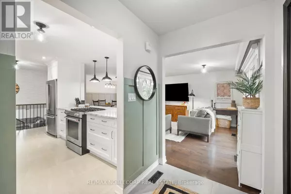 New Tecumseth (alliston), ON L9R1C2,42 MITCHELL AVENUE