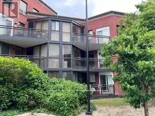100 Arbors LN #315, Vaughan (east Woodbridge), ON L4L7G4