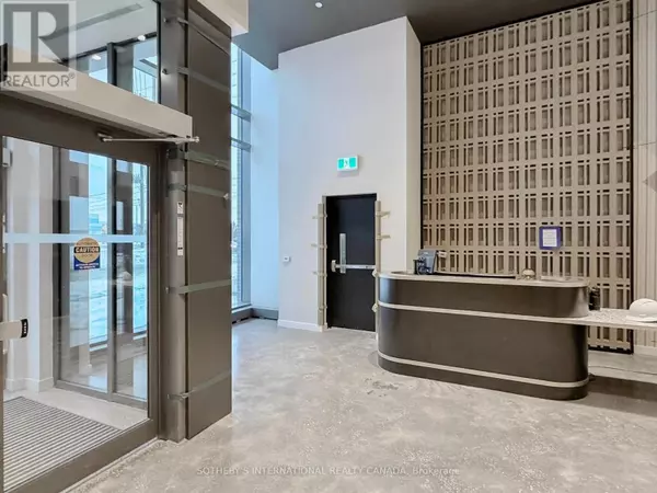 Vaughan (concord), ON L4K0R4,10 Abeja ST #1313