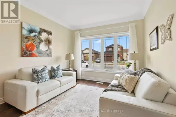 Brock (beaverton), ON L0K1A0,5 POLLOCK AVENUE