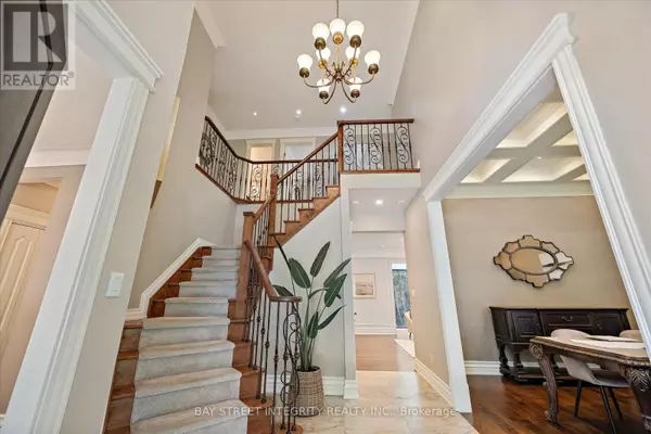 Richmond Hill (oak Ridges Lake Wilcox), ON L4E3J8,128 PARK CRESCENT