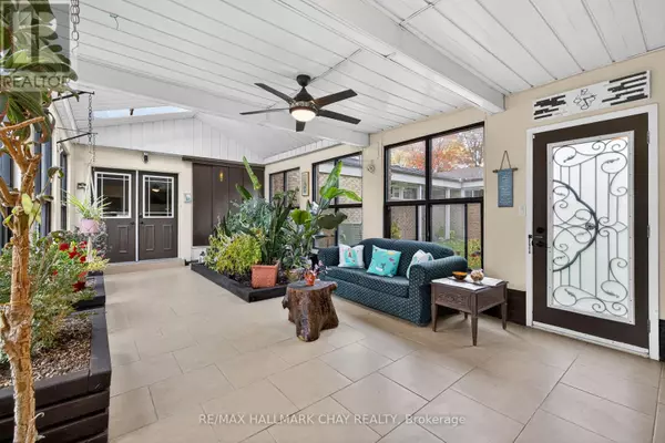 Georgina (historic Lakeshore Communities), ON L4P3C8,39 HIGHFIELD CRESCENT